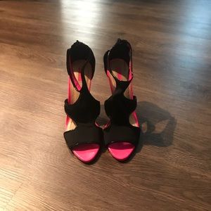 BCBG Black with Highlighter Pink Booties Sandals